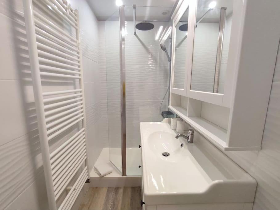 Holiday home Saint-denis - Proche Centre - Jardin Chateauroux
