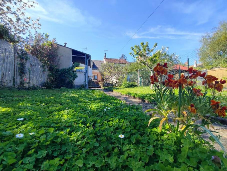 Holiday home Saint-denis - Proche Centre - Jardin *
