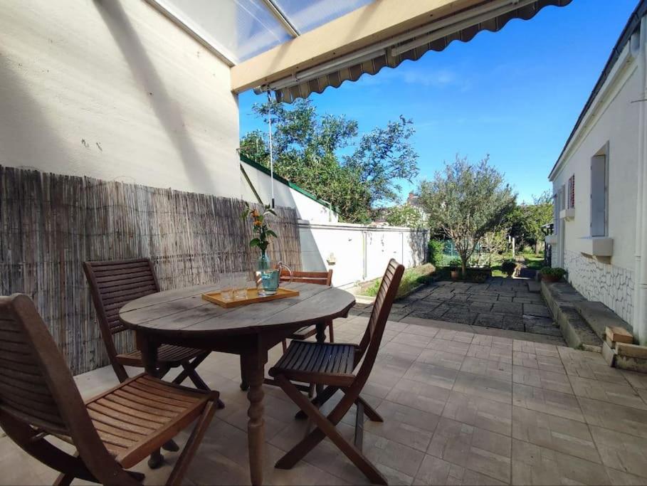 Saint-denis - Proche Centre - Jardin Holiday home Chateauroux